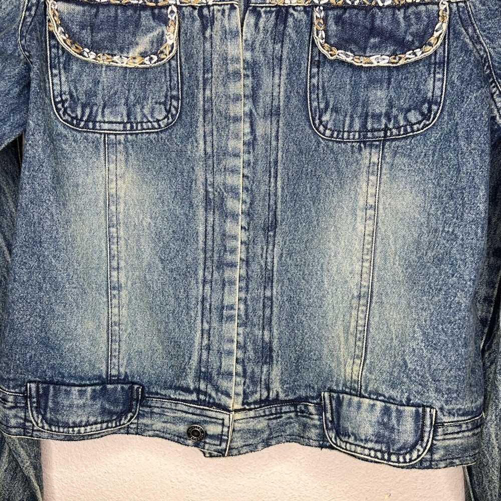 Parallel Jean Jacket - Picture 2 of 8